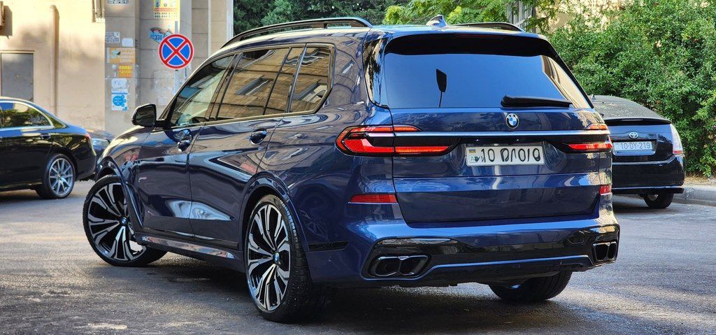 BMW X7, 3.0 L, 2022 il, 105 000 km — Avtomobillər, Bakı (2)