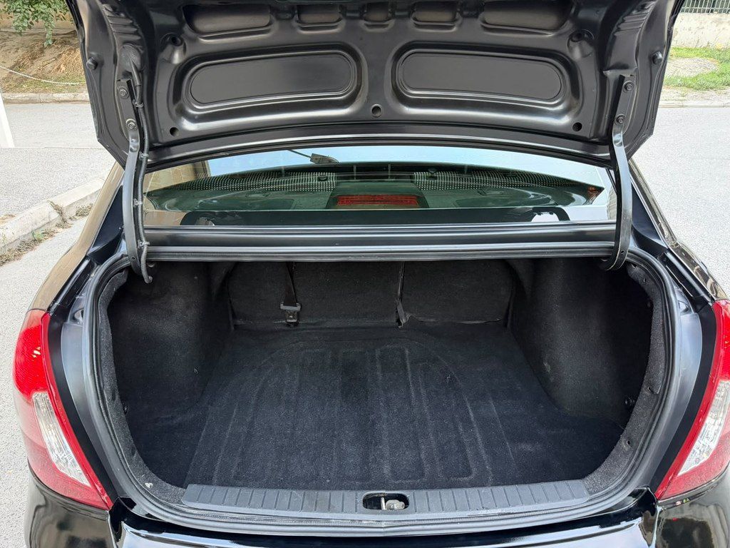 Hyundai Accent, 1.4 L, 2010 il, 229 673 km — Avtomobillər, Bakı (11)