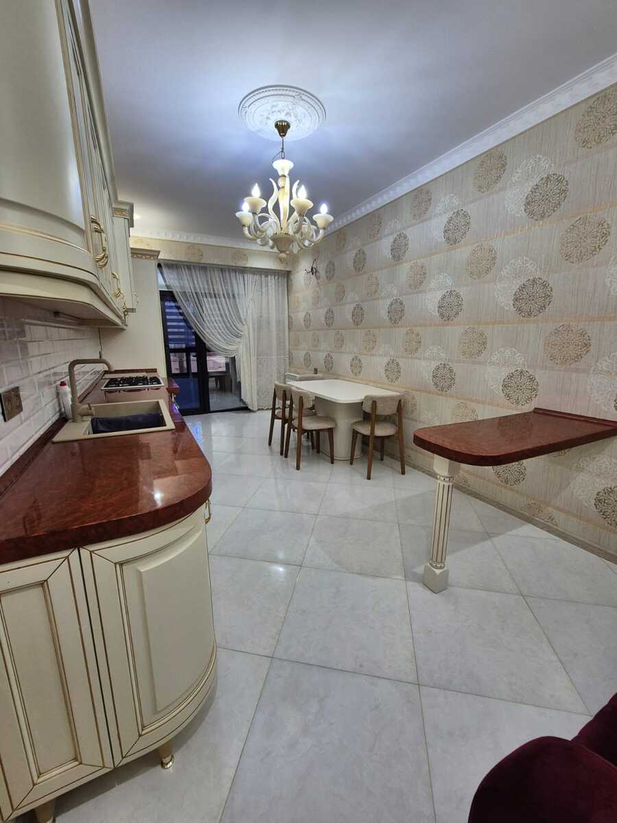 İcarəyə verilir 3 otaqlı yeni tikili 120 m² — Mənzil, Bakı (8)