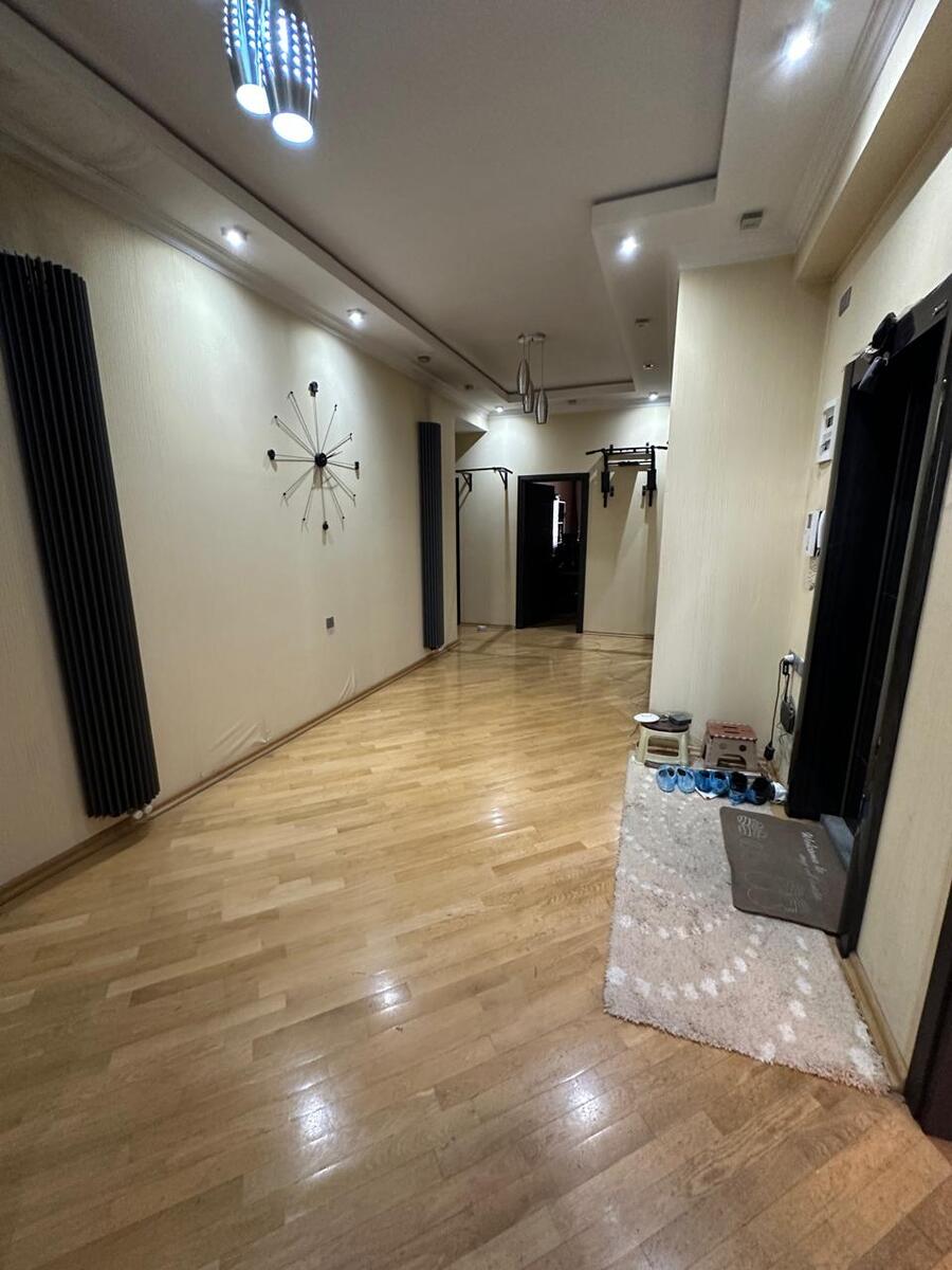 Satılır 4 otaqlı yeni tikili 231 m² — Mənzil, Bakı (6)
