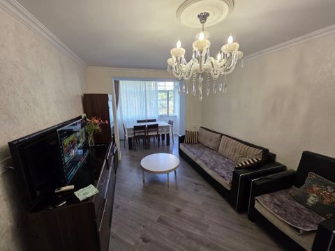 Satılır 3 otaqlı köhnə tikili 65 m² — Bakı