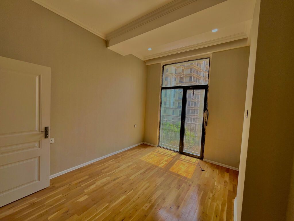 4 otaqlı, Yeni tikili, 148 kv. m — Mənzil, Bakı (6)