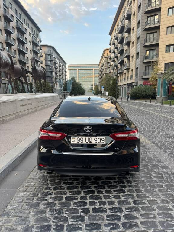 Toyota Camry, 2.5 L, 2019 il, 147 500 km 99-UQ-909 — Avtomobillər, Bakı (6)
