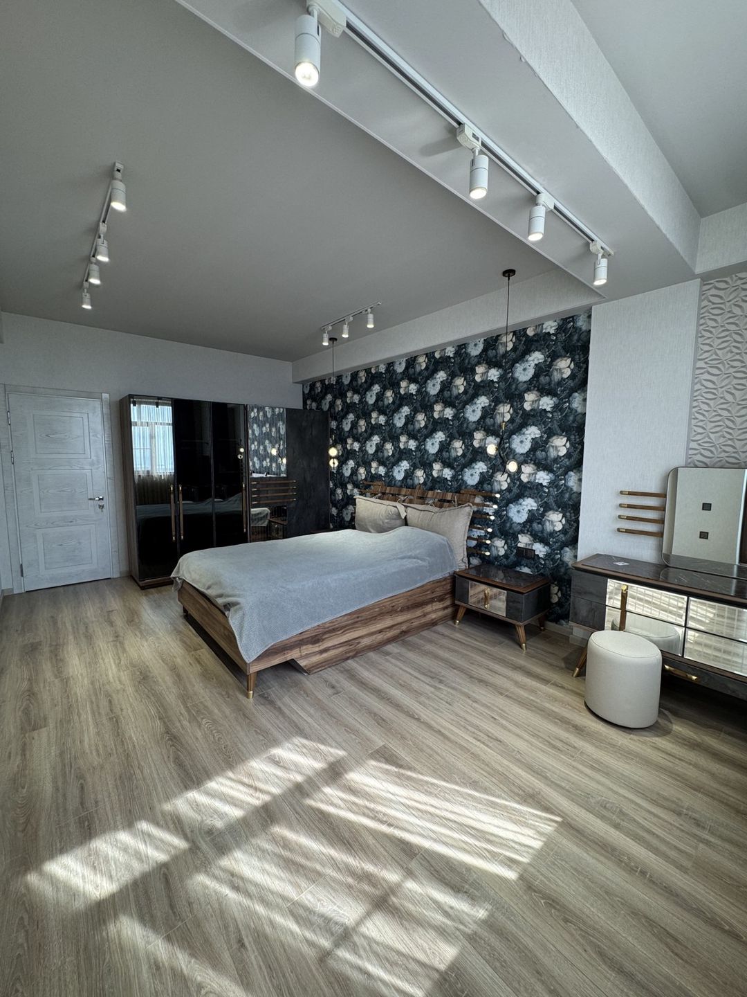 Satılır 4 otaqlı yeni tikili 210 m² — Mənzil, Bakı (7)