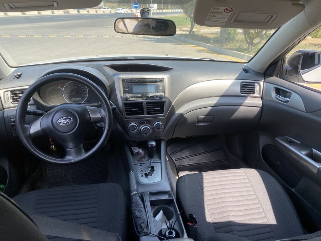 Subaru Impreza: 1.5 l 2008 il 270000 km Hetçbek 99-OG-897 — Avtomobillər, Xırdalan (8)
