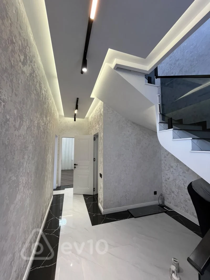 4 otaqlı həyət evi, 105 m², Əli İsazadə küçəsi — Ev, villa, Bakı (7)