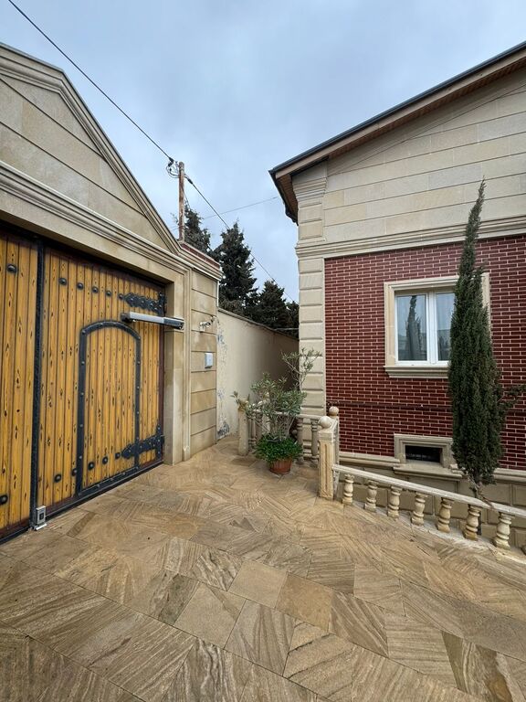 Satılır 5 otaqlı həyət evi/bağ evi 240 m² — Ev, villa, Bakı (12)
