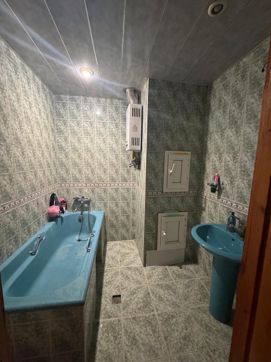 İcarəyə verilir 2 otaqlı köhnə tikili 65 m² — Mənzil, Bakı (5)