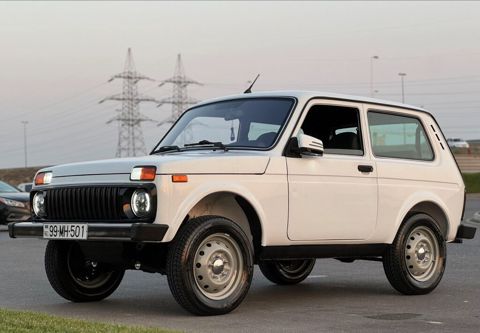 Lada (VAZ) Niva, 1.7 L, 2015 il, 237 000 km — Astara