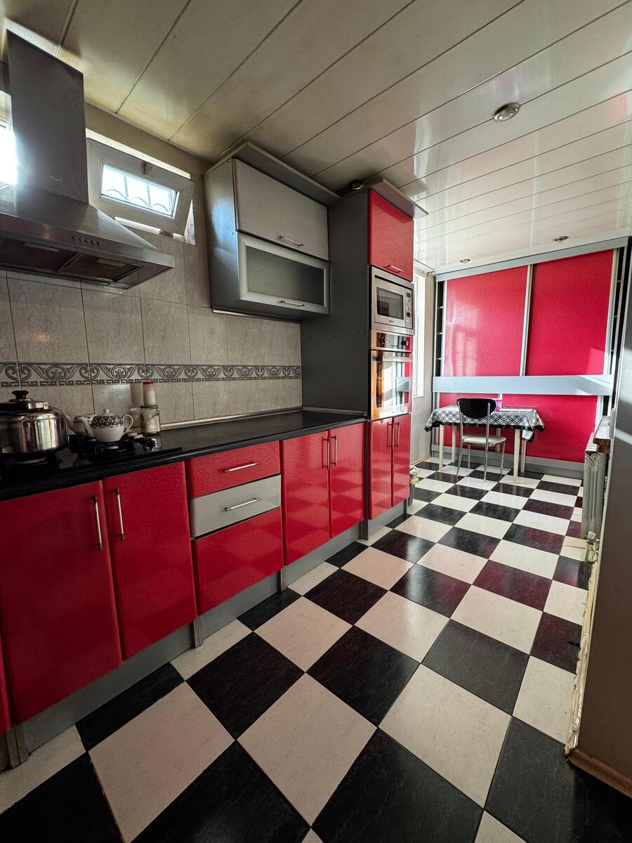 İcarəyə verilir 2 otaqlı köhnə tikili 70 m² — Mənzil, Bakı (2)