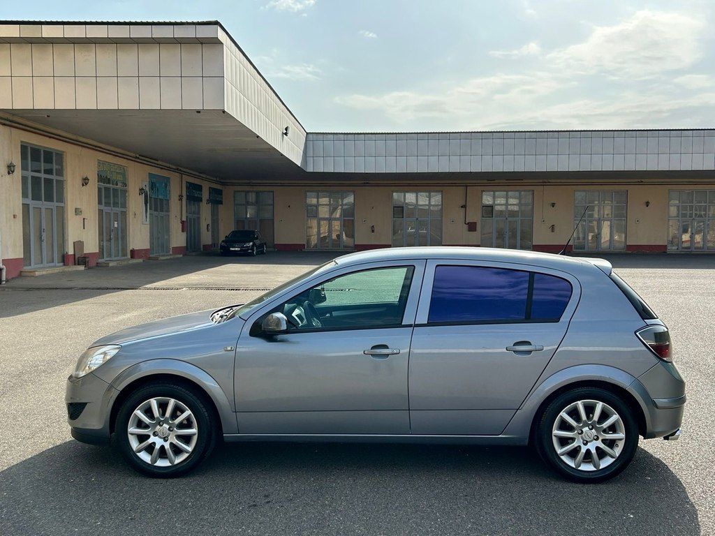 Opel Astra, 1.4 L, 2009 il, 270 000 km — Avtomobillər, Şəki (3)