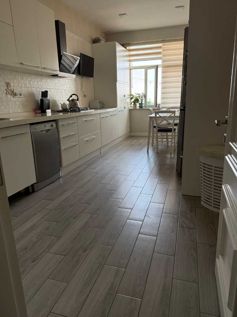 İcarəyə verilir 3 otaqlı yeni tikili 100 m² — Mənzil, Bakı (9)