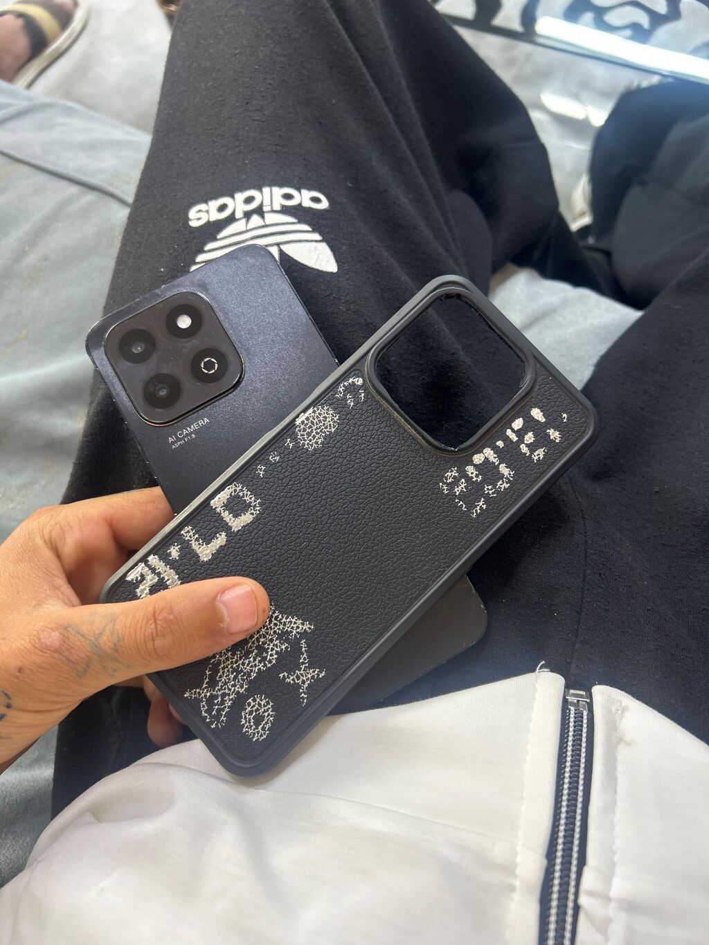 IPhone 11, 128 GB, Qara, Zəmanət, Barmaq izi, Simsiz şarj — Apple iPhone, Qobu (3)