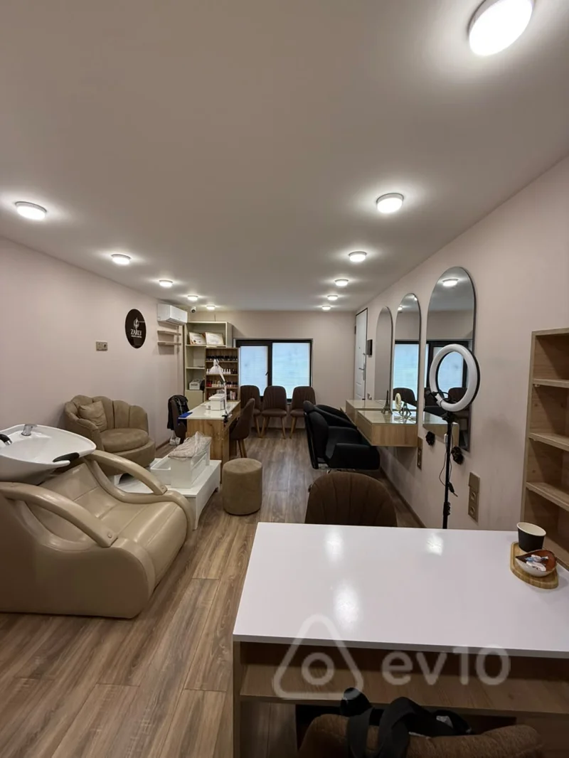 Obyekt, 21 m², Azadlıq prospekti, — kirayə — Bakı