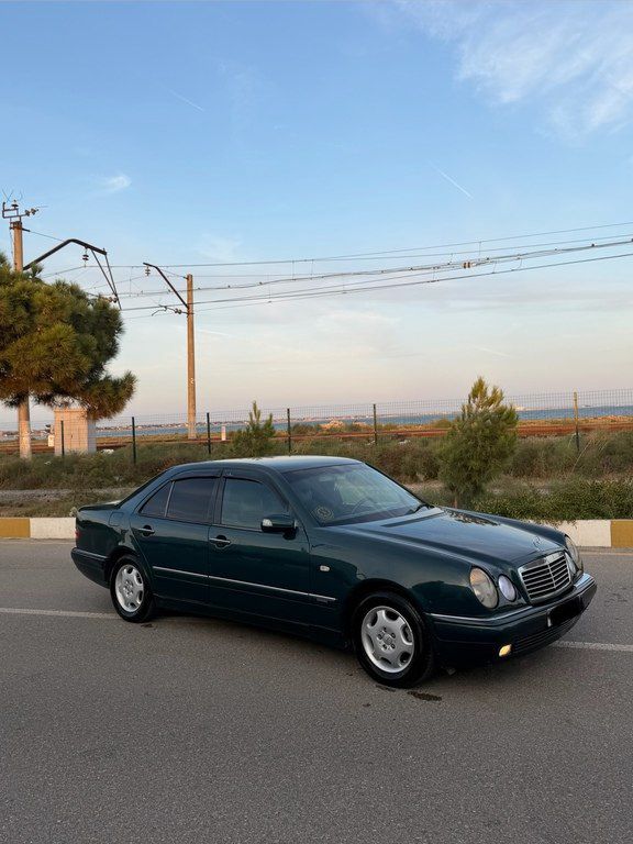 Mercedes E 230, 2.3 L, 1997 il, 180 000 km — Avtomobillər, Bakı (3)
