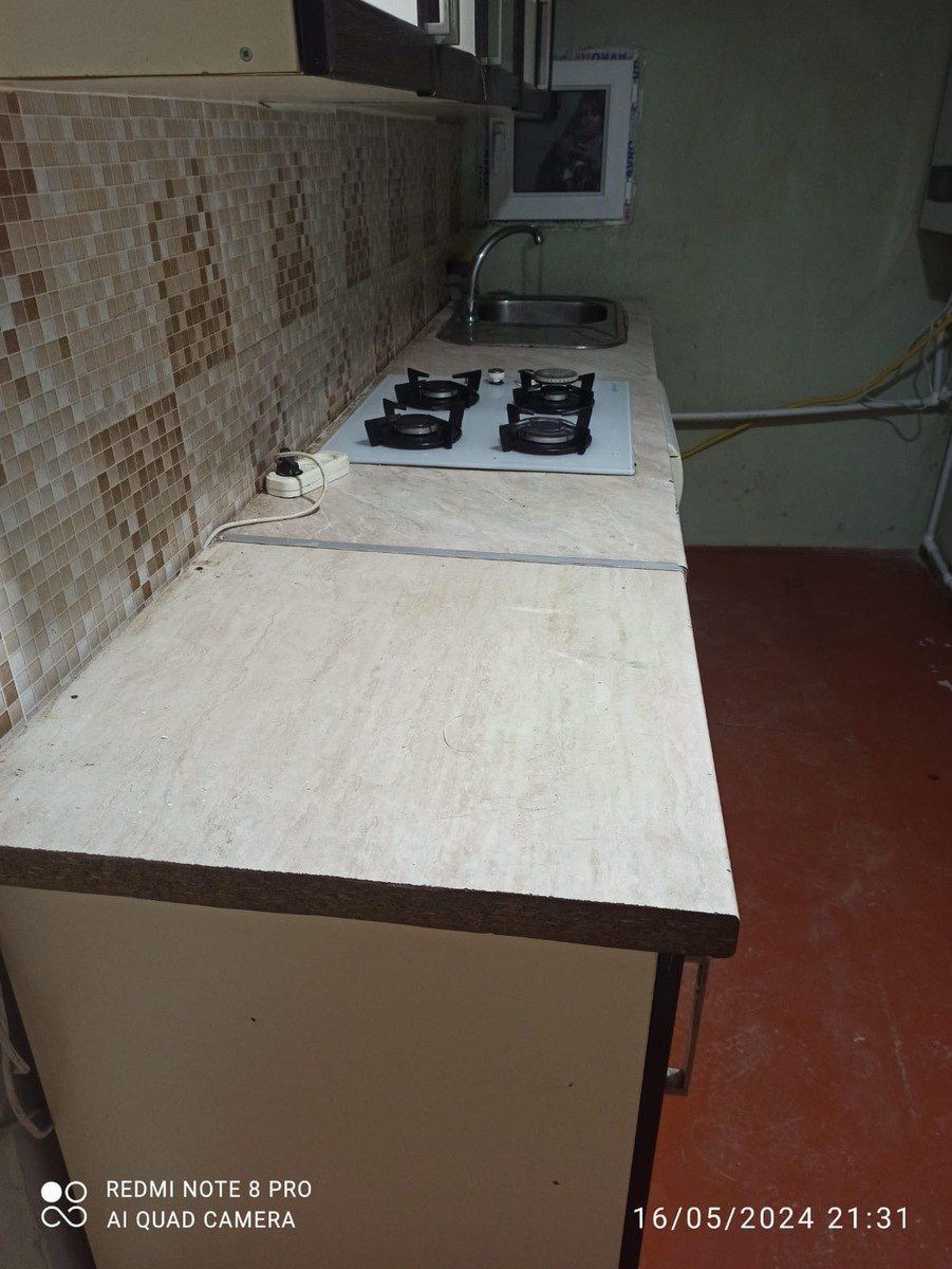 Satılır 2 otaqlı köhnə tikili 60 m² — Mənzil, Bakı (3)