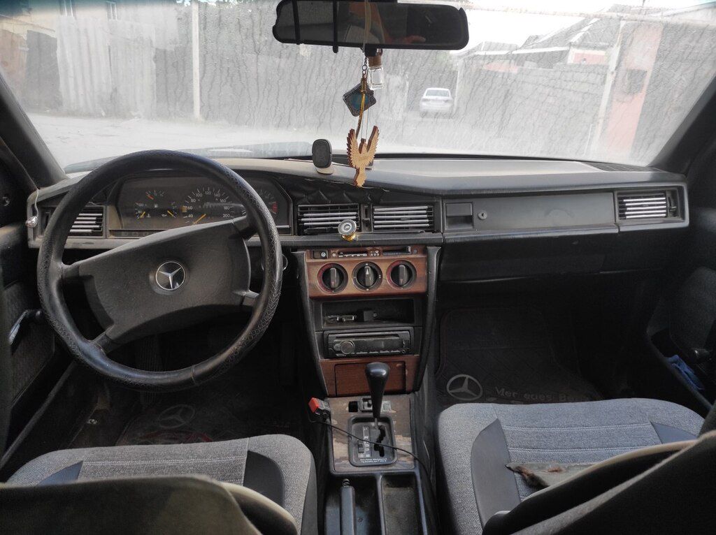 Mercedes 190, 2.0 L, 1990 il, 632 471 km 10-RO-354 — Avtomobillər, Bakı (6)