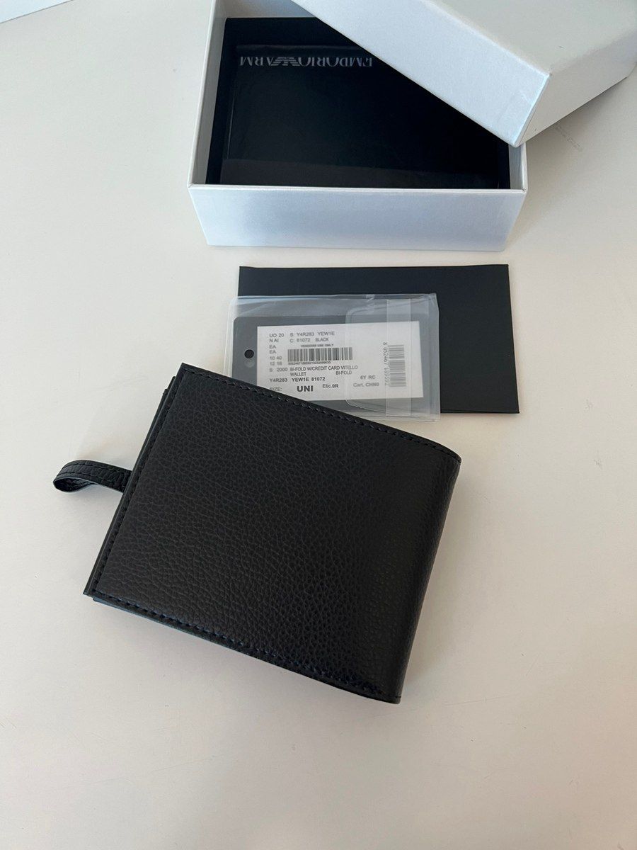Emporio Armani pulqabı — Şəxsi əşyalar, Bakı (4)