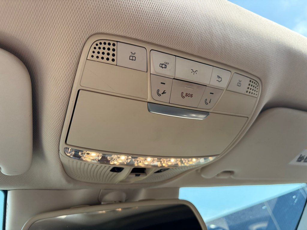 Mercedes C 300 4MATIC, 2.0 L, 2014 il, 215 658 km — Avtomobillər, Bakı (7)