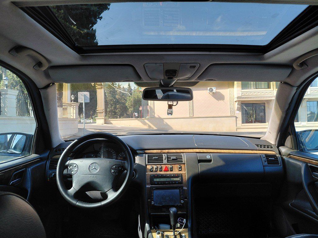 Mercedes E 240, 2.4 L, 2000 il, 300 000 km 90-MZ-515 — Avtomobillər, Astara (8)