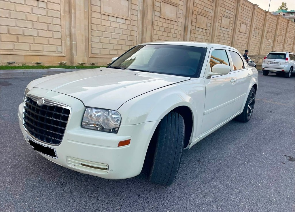 Chrysler 300C, 2005 il, 233817 km, 2.7 L 90-TM-062 — Avtomobillər (4)