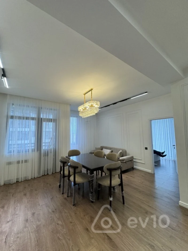 3 otaqlı mənzil, 80 m², Heydər Hüseynov küçəsi — kirayə — Mənzil, Bakı (9)