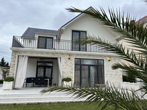 İcarəyə verilir 6 otaqlı həyət evi/bağ evi 320 m² — Bakı