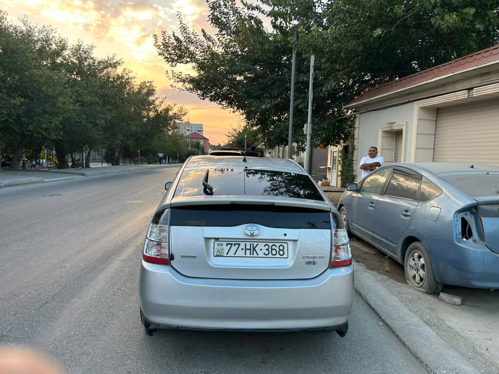 Toyota Prius, 1.5 L, 1.3 kWh, 2007 il, 250 000 km 77-HK-368 — Avtomobillər, Bakı (2)