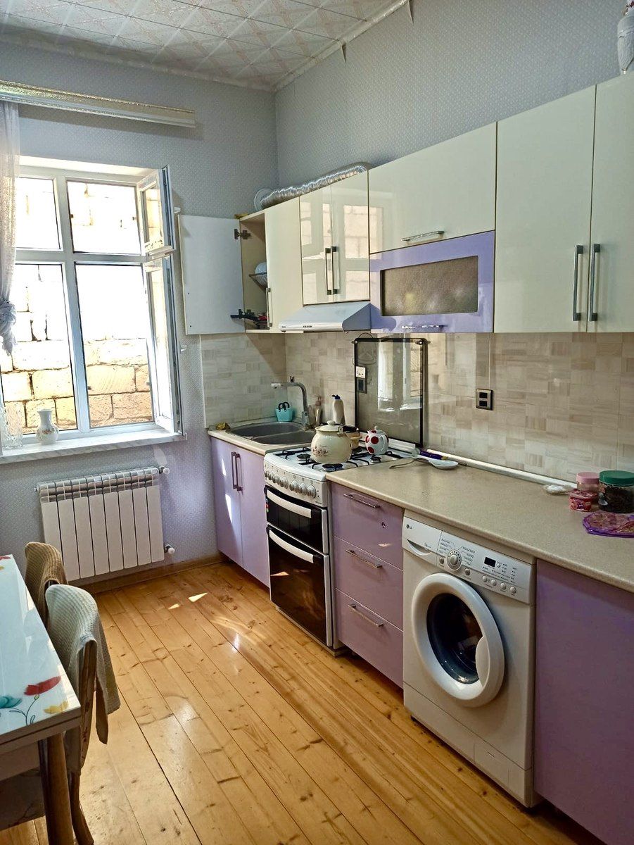 Satılır 8 otaqlı həyət evi/bağ evi 200 m² — Ev, villa, Bakı (10)