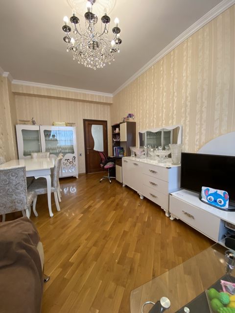 Satılır 2 otaqlı yeni tikili 85 m² — Bakı