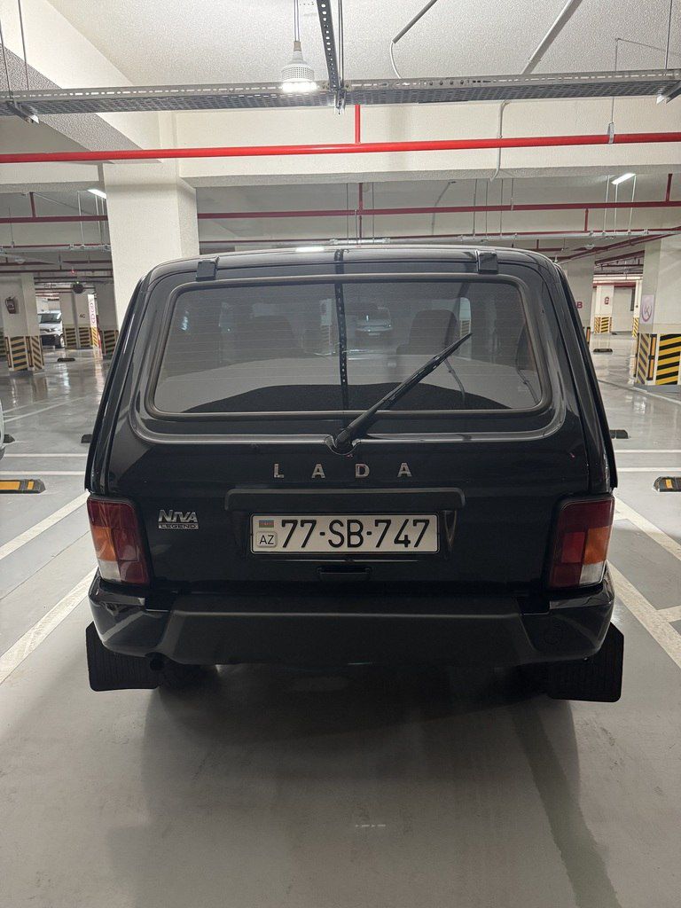 Lada (VAZ) Niva, 1.7 L, 2024 il, 26 000 km 77-SB-747 — Avtomobillər, Bakı (2)