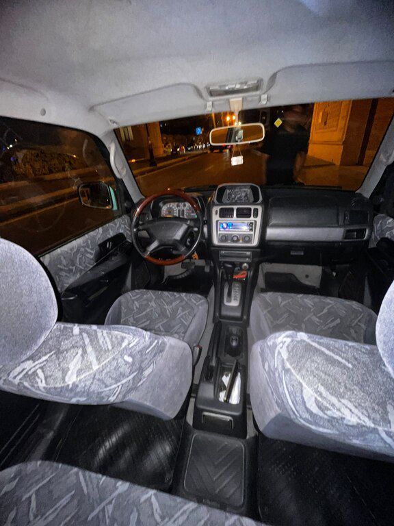 Mitsubishi Pajero io, 1.8 L, 1999 il, 351 000 km — Avtomobillər, Bakı (6)
