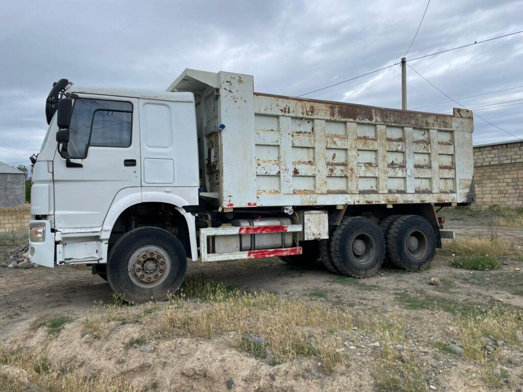 Howo Sinotruk, 9.5 L, 2013 il, 356 985 km — Yük maşınları, Gəncə (3)