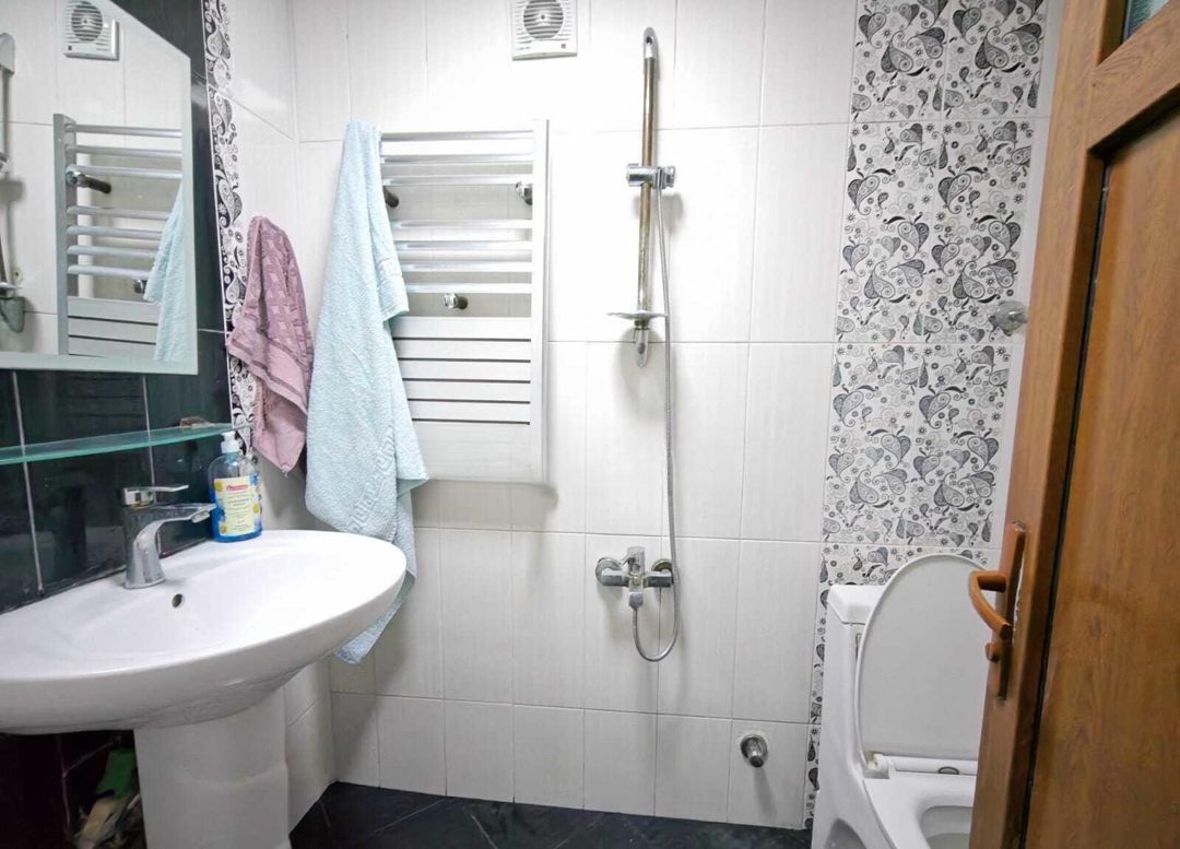 Satılır 3 otaqlı köhnə tikili 85 m² — Mənzil, Bakı (3)