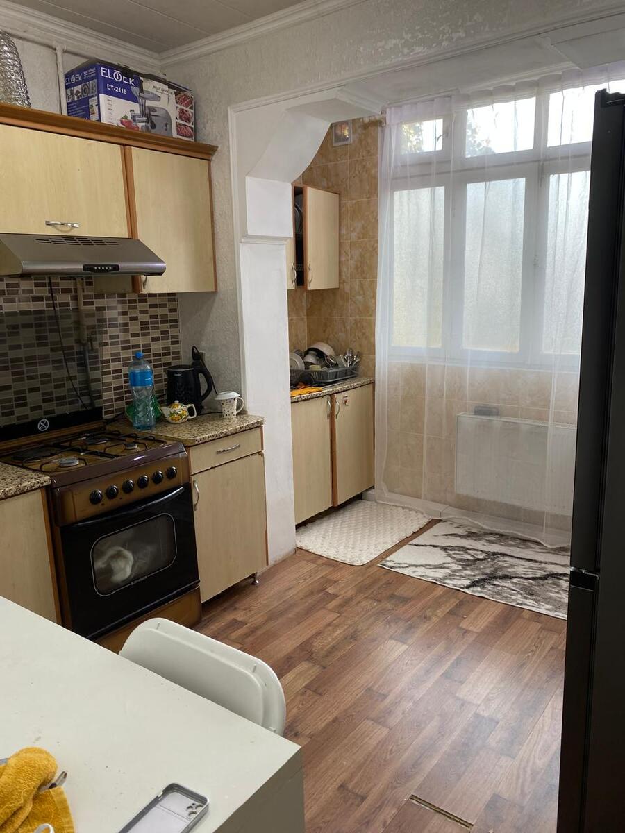Satılır 2 otaqlı köhnə tikili 62 m² — Mənzil, Bakı (5)