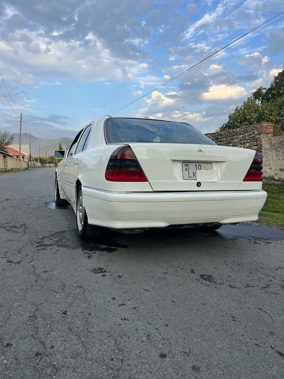 Mercedes C 280, 2.8 L, 2000 il, 300 000 km — Avtomobillər, Balakən (9)