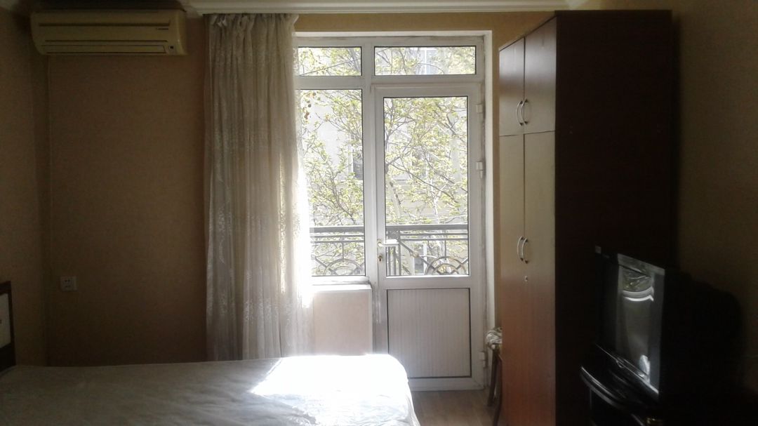 1-otaqlı mənzil kirayə verilir, Ələskər Ələkbərov küç., 30 m² — Mənzil, Bakı (7)