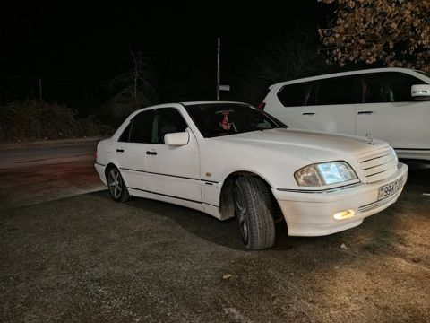 Mercedes C 200, 2.0 L, 1996 il, 166 967 km — Tovuz