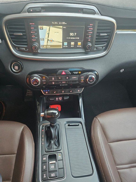Kia Sorento, 2.0 L, 2017 il, 16 200 km — Avtomobillər, Bakı (9)