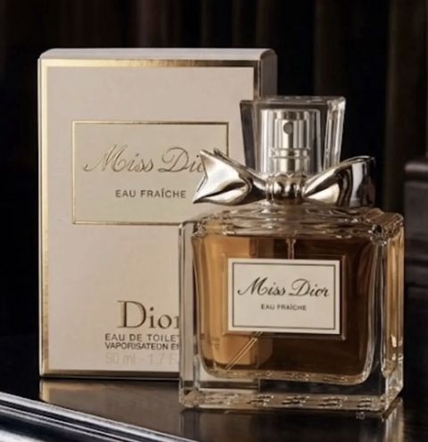 Оригинал Dior - Miss Dio-r 50ml привезены из Европы раритетный выпуск — Gözəllik və sağlamlıq