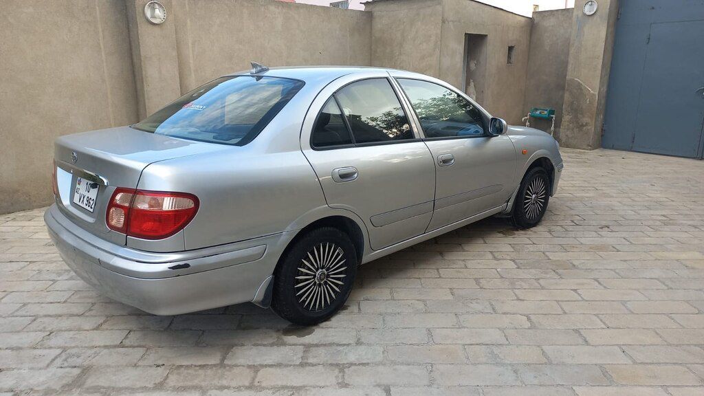 Nissan Sunny, 1.6 L, 2002 il, 340 000 km — Avtomobillər, Bakı (4)