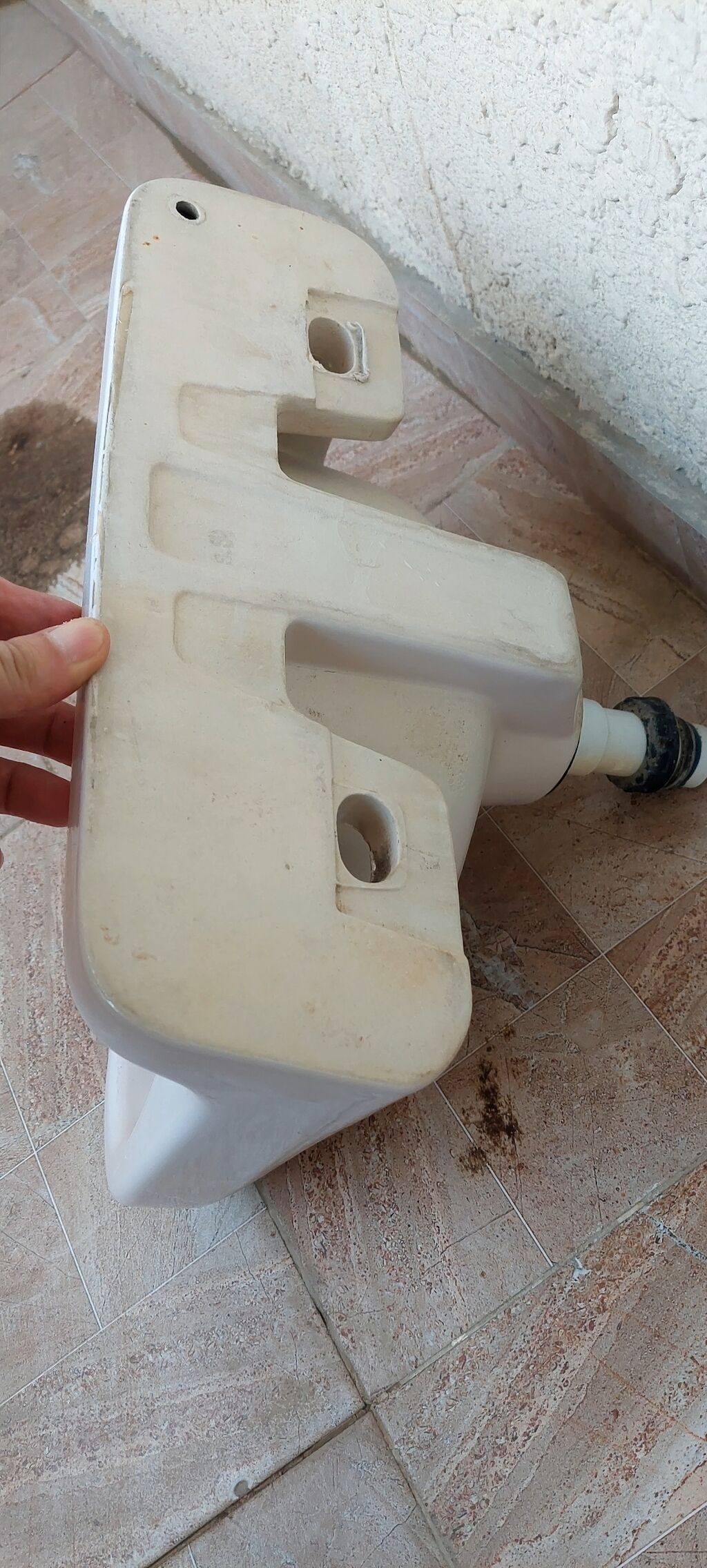 Divar tipli keramika əl yuma lavabosu - Material: yüksək keyfiyyətli — Lavabolar, Bakı (3)