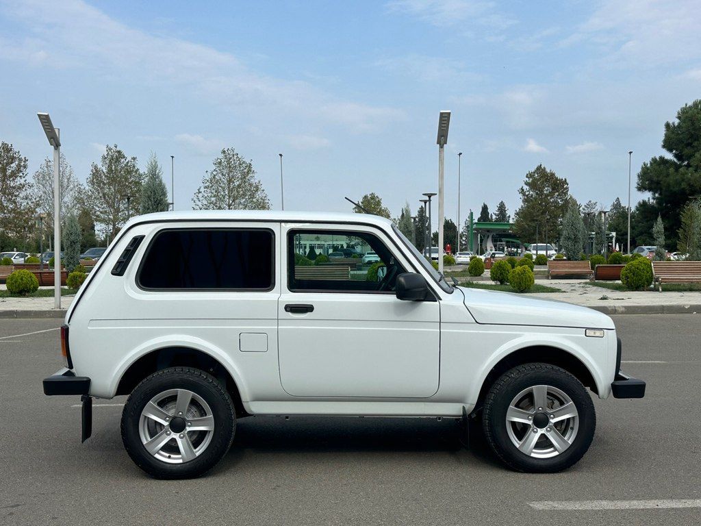 Lada (VAZ) Niva, 1.7 L, 2025 il, 22 000 km 20-OT-014 — Avtomobillər, Gəncə (10)