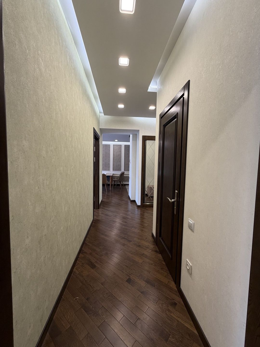 İcarəyə verilir 3 otaqlı yeni tikili 120 m² — Mənzil, Bakı (2)