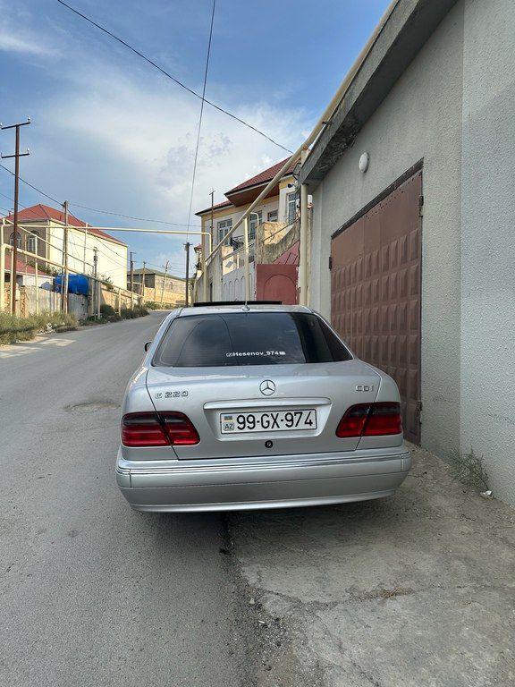 Mercedes E 220, 2.2 L, 2000 il, 470 000 km 99-GX-974 — Avtomobillər, Göyçay (10)