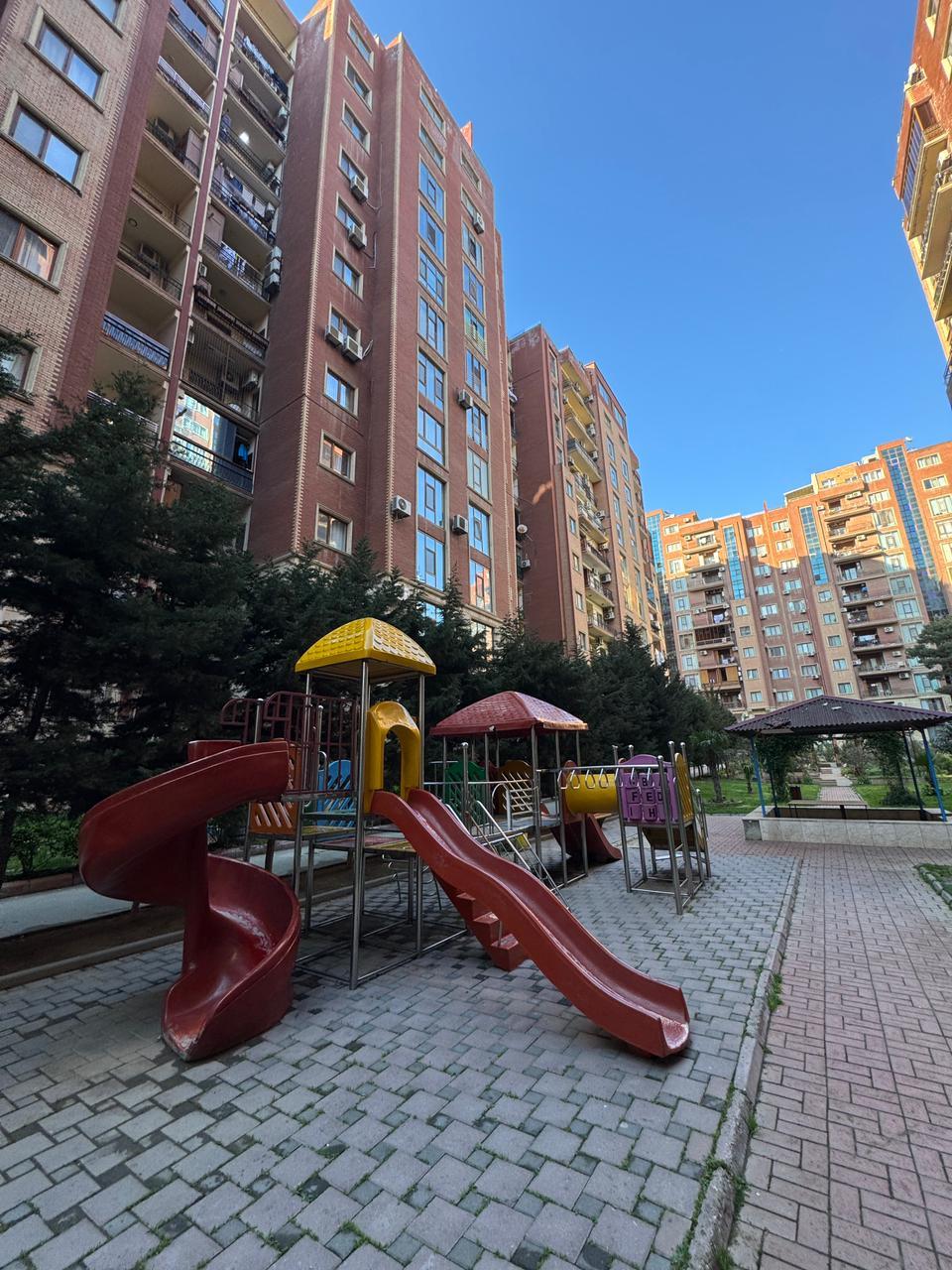4 otaqlı mənzil, 190 m², Aşıq Alı küçəsi — Mənzil, Bakı (5)