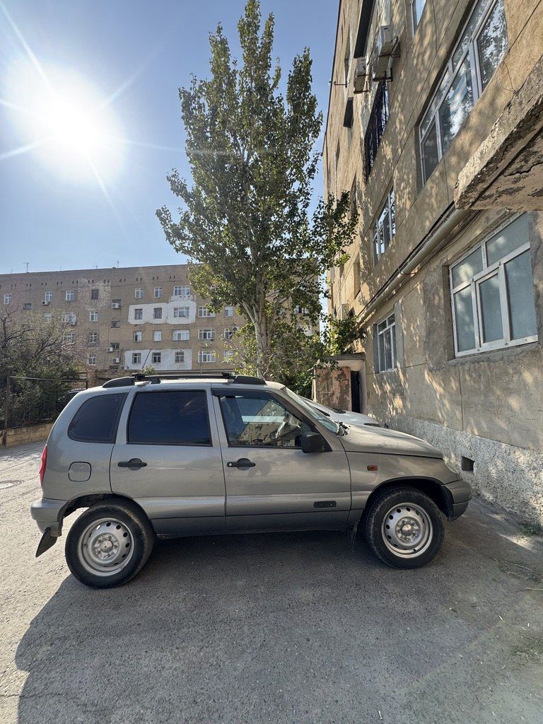Chevrolet Niva, 1.7 L, 2008 il, 208 000 km — Avtomobillər, Bakı (3)