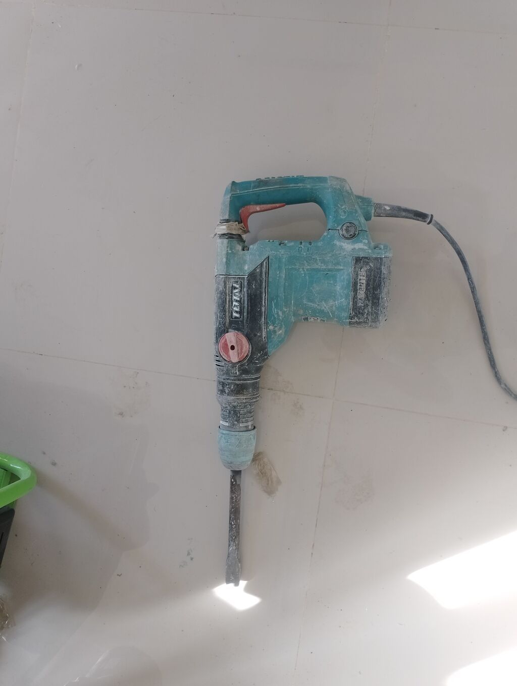Ağır işlər üçün elektrikli betonqıran/perforator. - Tip: Şəbəkə ilə — Perforatorlar, Qobustan