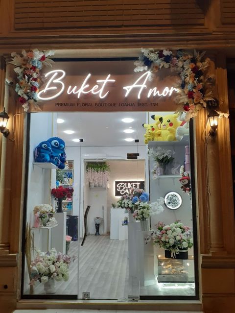 Hər növ çöl içəri işıqlı işqsız Reklam sifarişləri qəbul olunur — Bakı