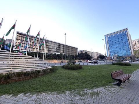 Satılır 3 otaqlı yeni tikili 90 m² — Bakı